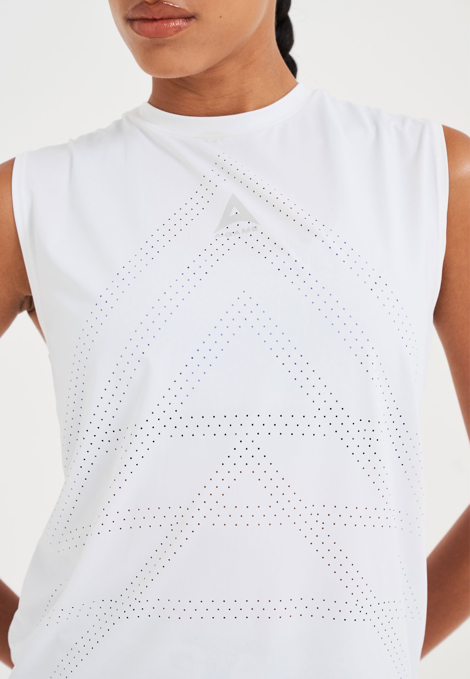 WOMENS A-GAME TRAINING RELAXED VEST - WHITE