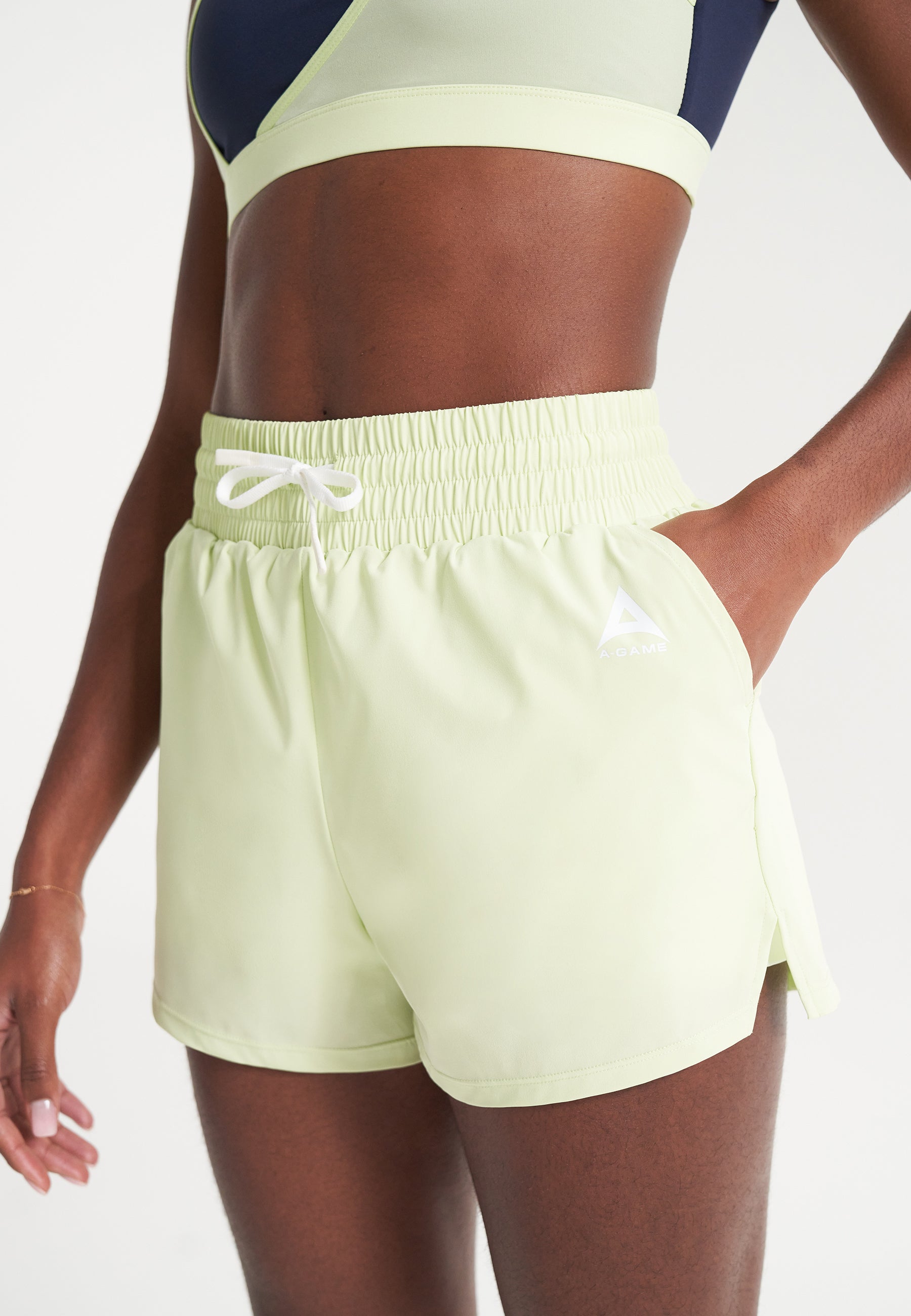 WOMENS A-GAME TRAINING RUNNER SHORTS - LIME/WHITE
