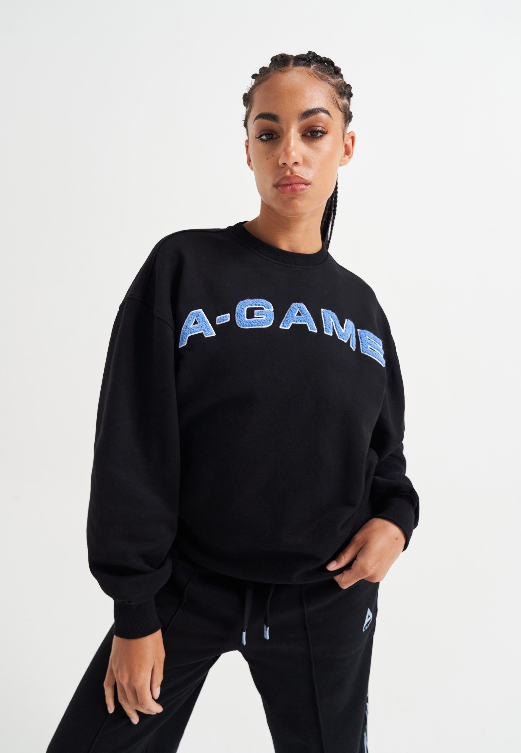 WOMENS A-GAME CHENILLE LOGO SWEATSHIRT - BLACK