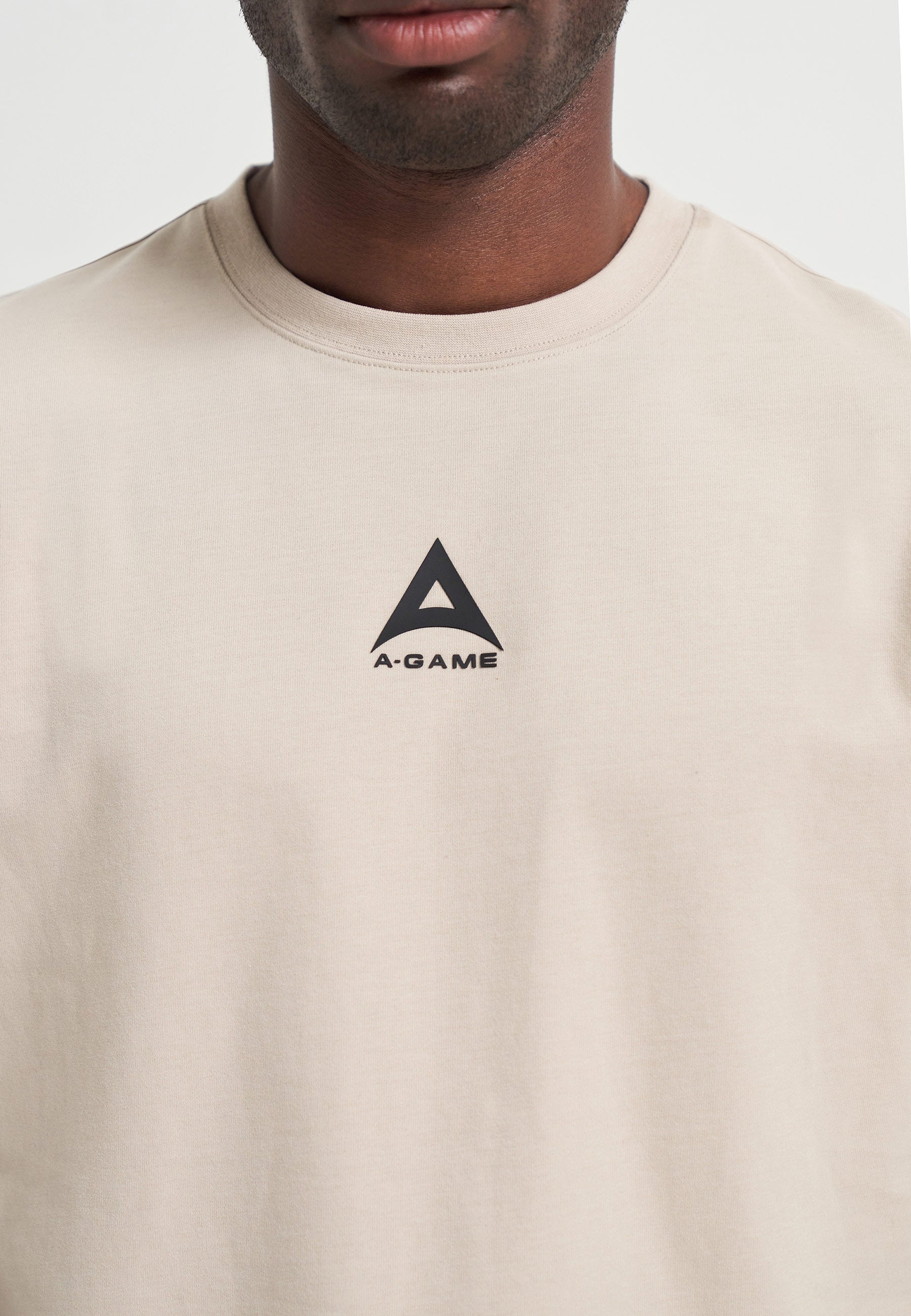 MENS A-GAME LOGO GRAPHIC RELAXED T-SHIRT - BEIGE
