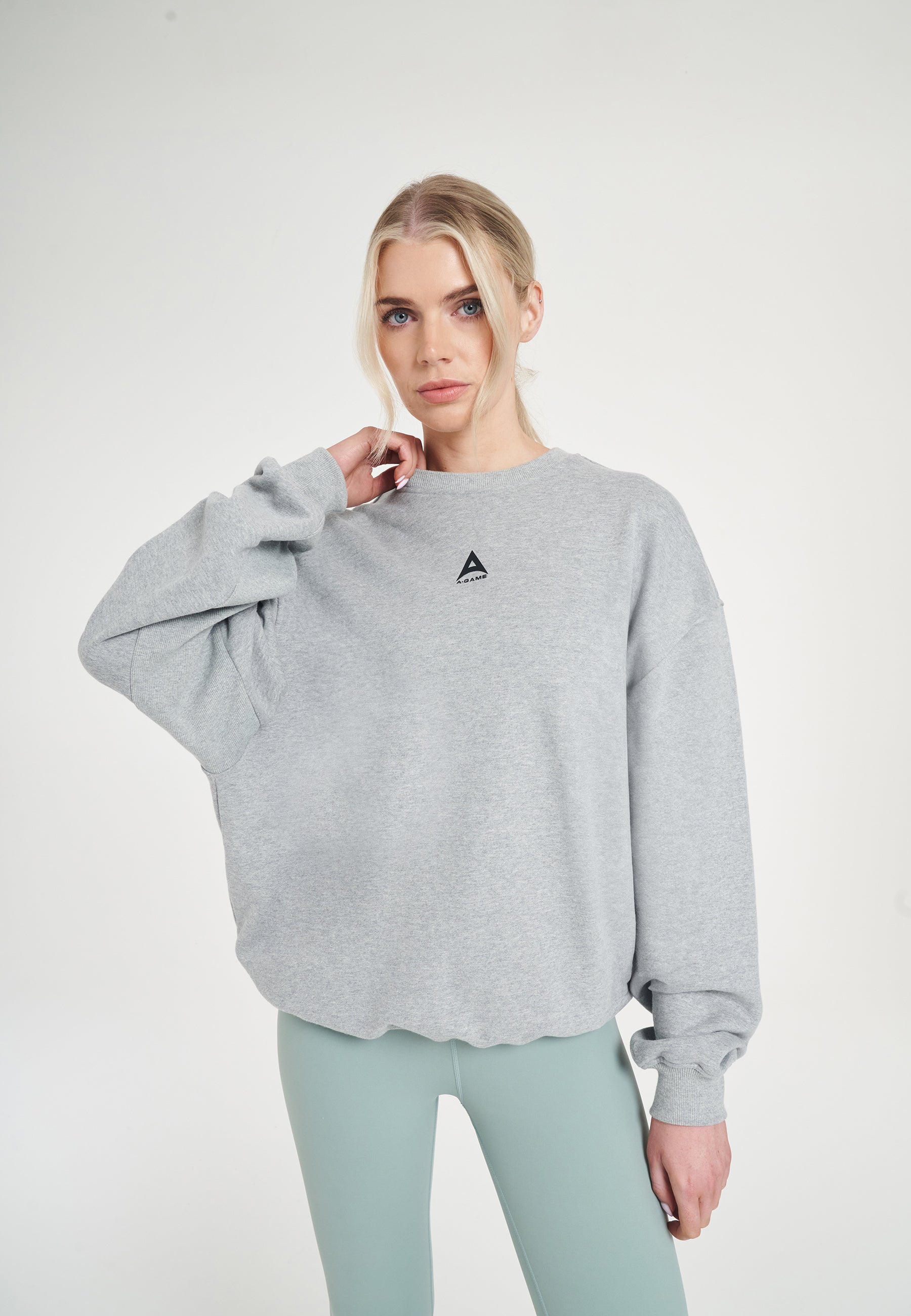 WOMENS ICON A-GAME LOGO GRAPHIC SWEATSHIRT - GREY MARL