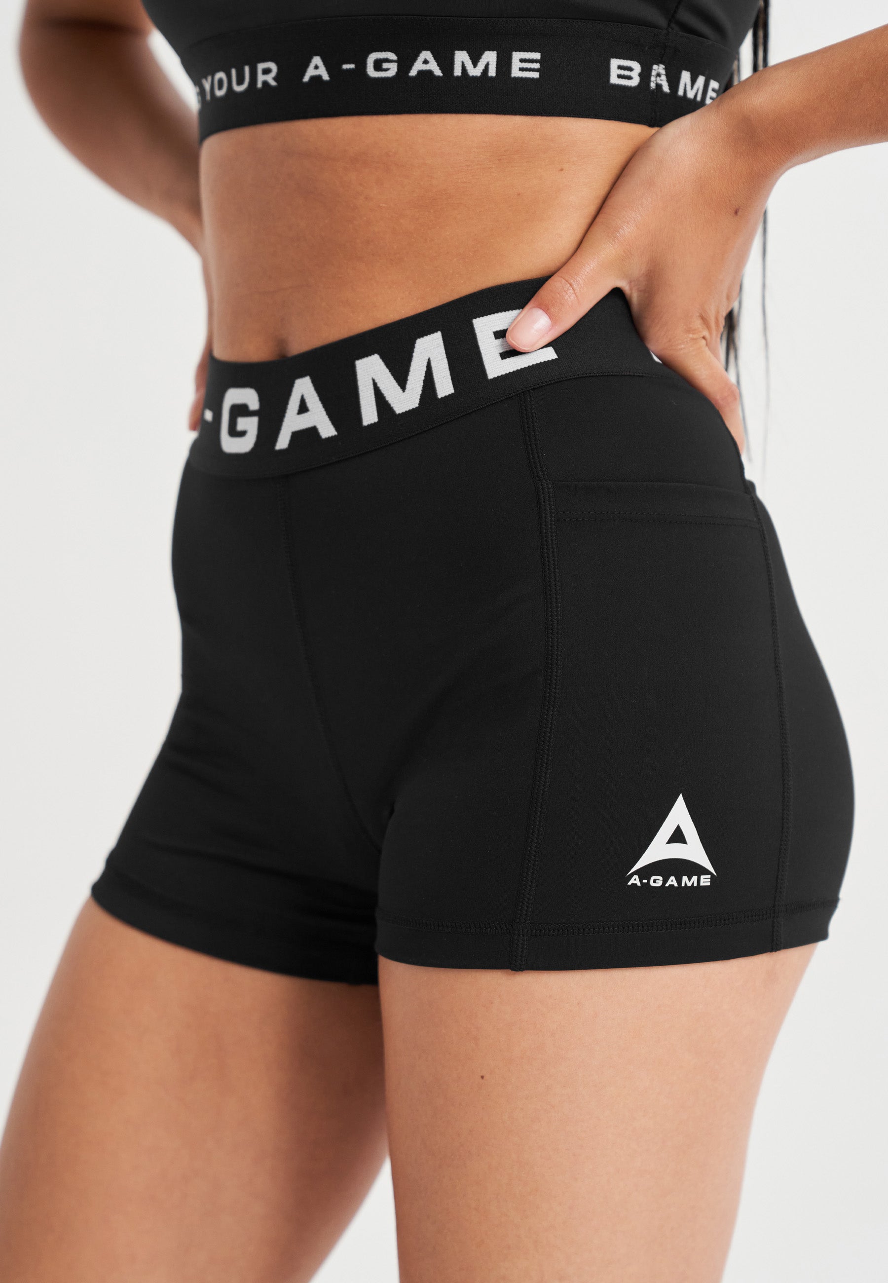 WOMENS A-GAME LOGO TRAINING CROPPED SHORTS - BLACK