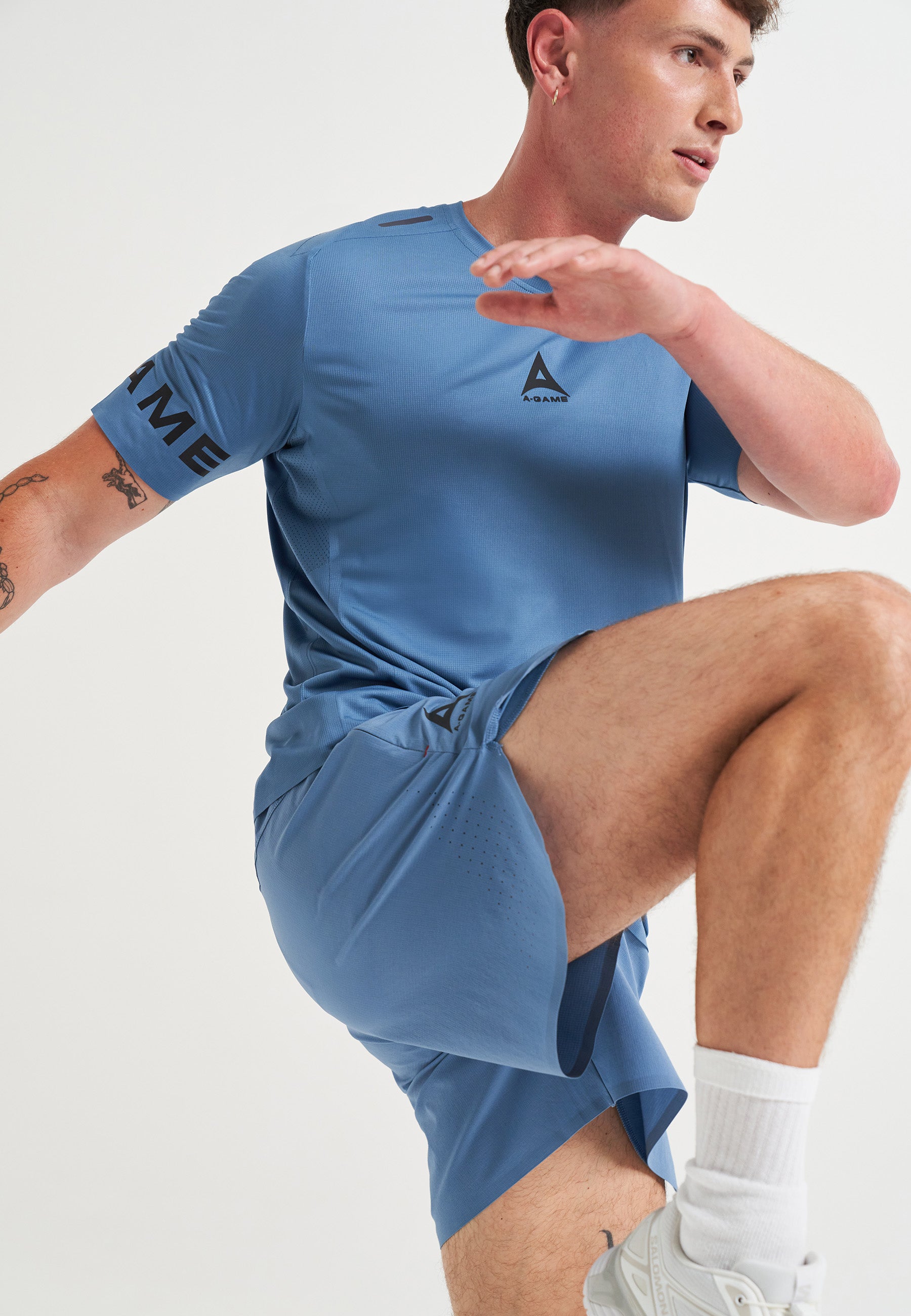 MENS A-GAME PERFORMANCE TRAINING T-SHIRT - OCEAN BLUE