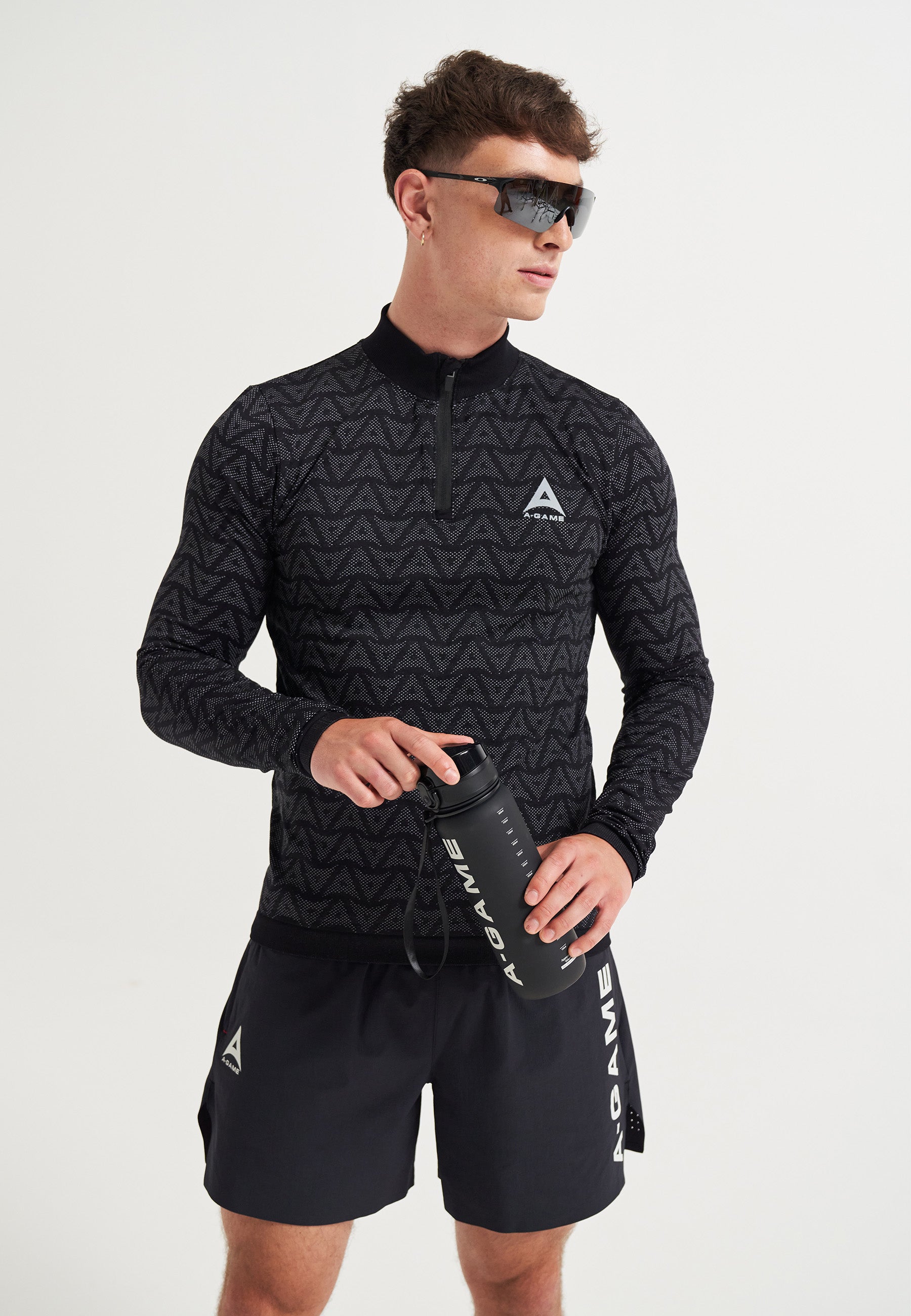 MENS A-GAME SEAMLESS LOGO TRAINING LONG SLEEVE TOP - BLACK