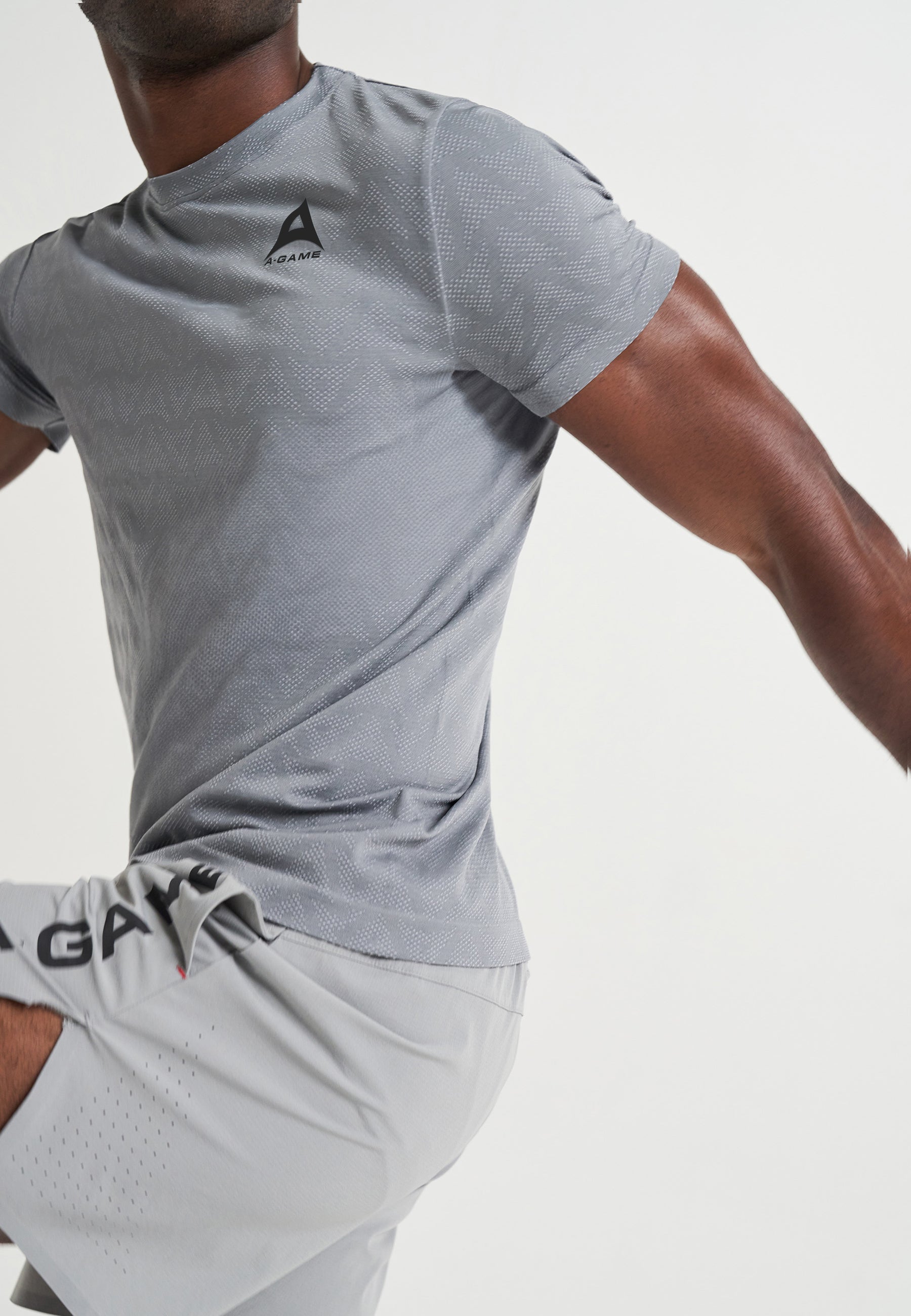 MENS A-GAME SEAMLESS TRAINING LOGO T-SHIRT - STEEL GREY
